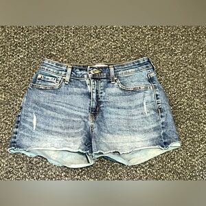 DENIZEN Levi’s High Rise Denim Shorts